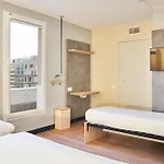 Ibis Budget Les Moulineaux Paris Ouest Hotel 2*