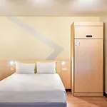 Ibis Budget Les Moulineaux Paris Ouest 2*
