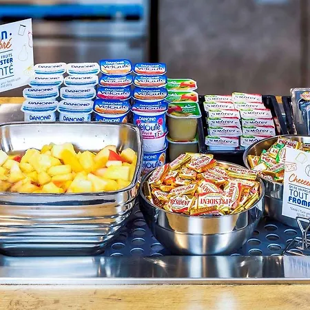 Ibis Budget Les Moulineaux Paris Ouest Hotel