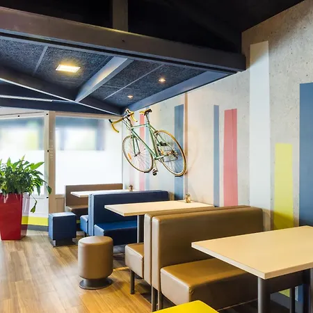 Ibis Budget Les Moulineaux Paris Ouest Hotel Issy-les-Moulineaux