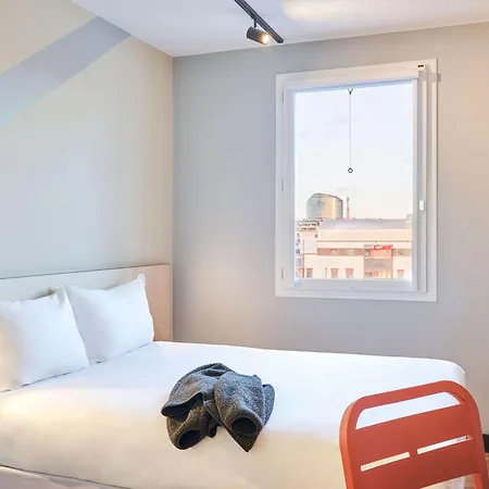 Hotel Ibis Budget Les Moulineaux Paris Ouest 2*
