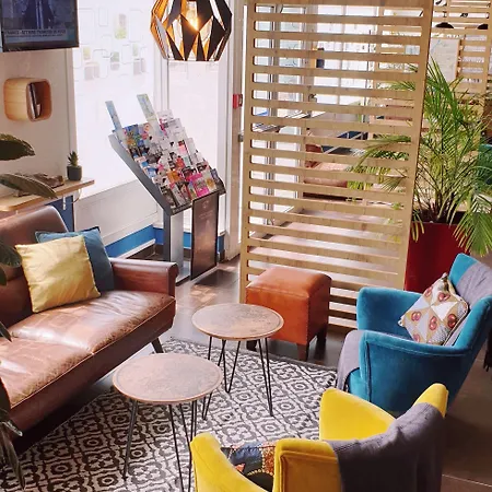 Ibis Budget Les Moulineaux Paris Ouest Hotel