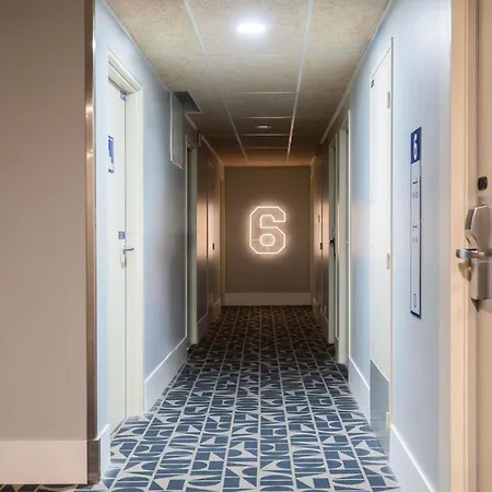 Ibis Budget Les Moulineaux Paris Ouest Hotel