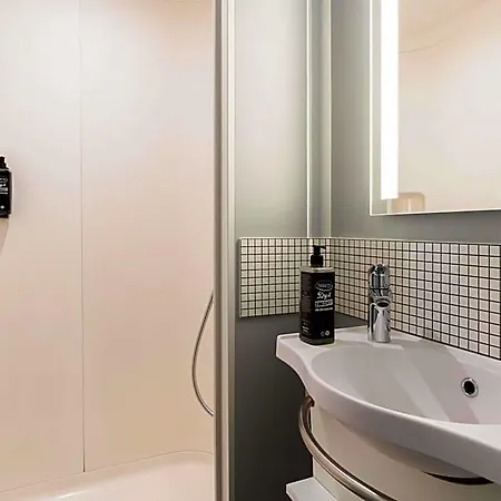 Hotel Ibis Budget Les Moulineaux Paris Ouest