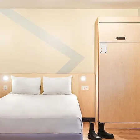 Ibis Budget Les Moulineaux Paris Ouest