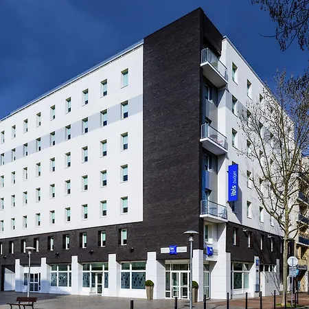 Hotel Ibis Budget Les Moulineaux Paris Ouest